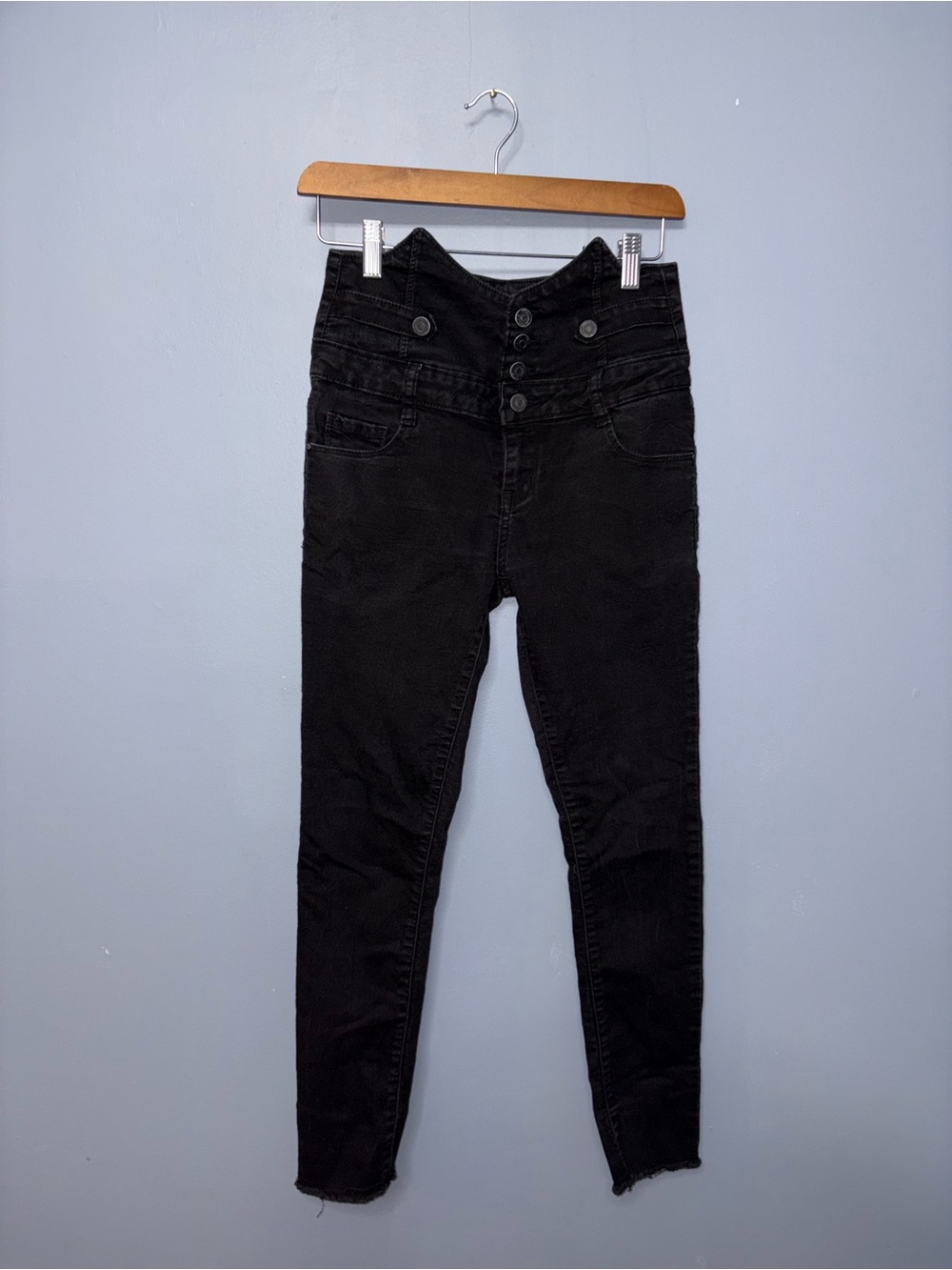 Max | Black Jeans | Size 28